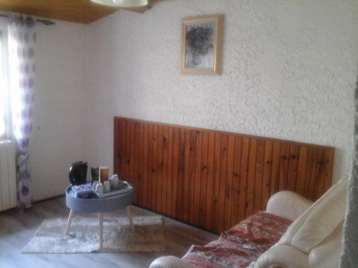مبيت وإفطار Verteuil-sur-Charente A La Paloma المظهر الخارجي الصورة